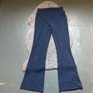 Lululemon Groove Nulu Flare High Rise regular